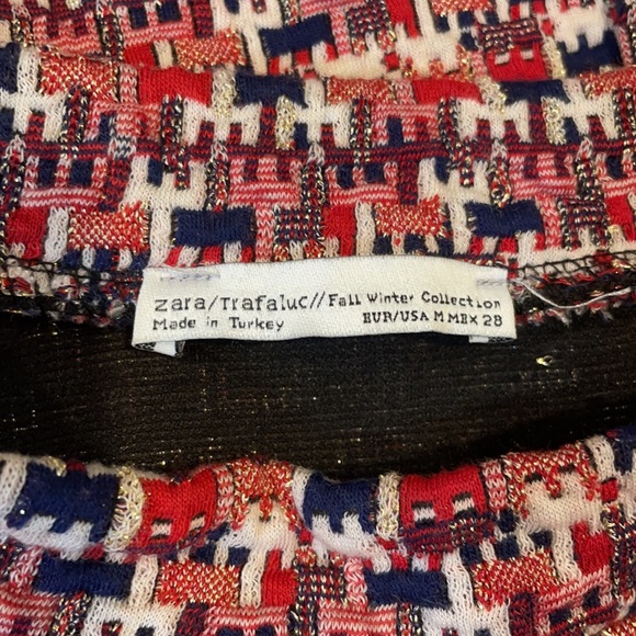 Zara 2pc skirt Set. Cropped Top and skirt Set - Picture 8 of 9